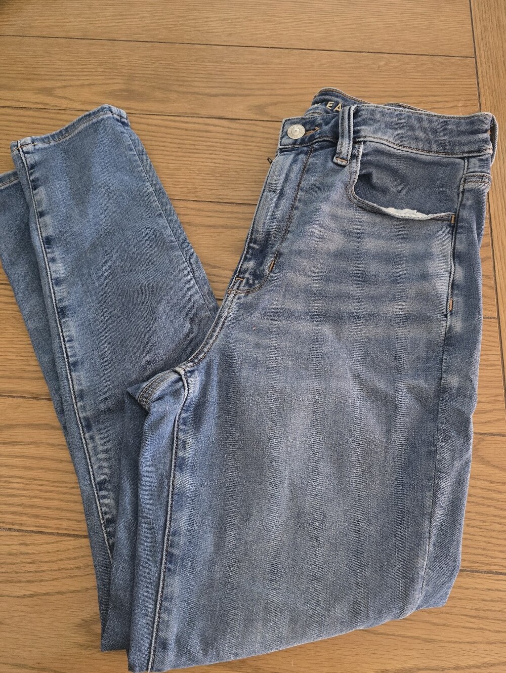 American Eagle Super High-rise Jegging 8 Short